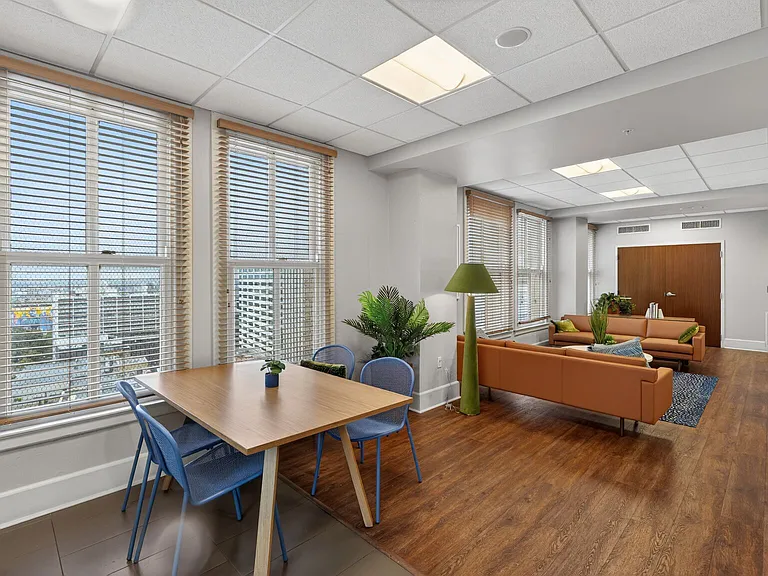 Hibernia Tower Apartments — Photo 38