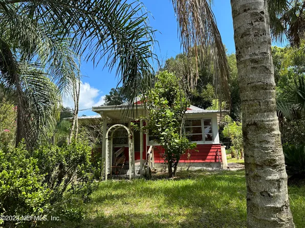 714 HUNTER Avenue, Crescent City, FL 32112