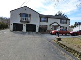 140 Russells Mills Rd, Dartmouth, MA 02748