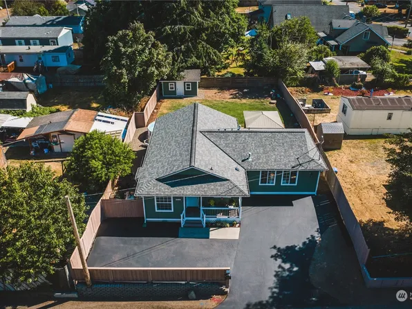2565 Erlands Point Road NW, Bremerton, WA 98312