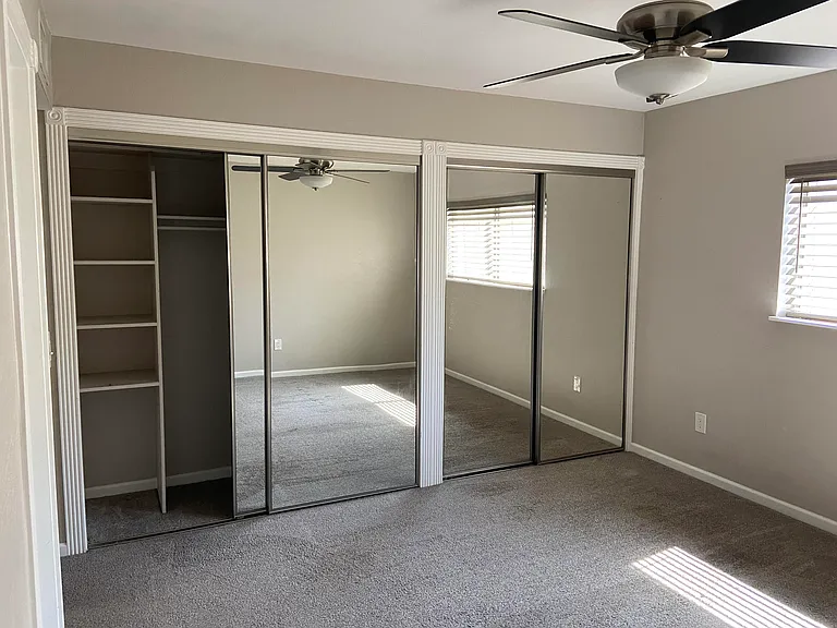 102 W Loma Vista Dr #104 — Photo 15