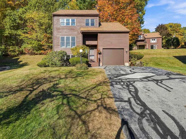 19 Gloucester Lane, Nashua, NH 03063