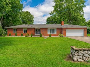 510 W High St, Mason City, IL