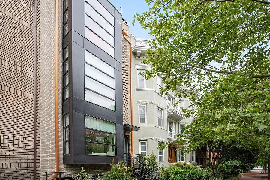 Dreamy 2br Condo In Dupont Circle| All Utilities And Parking Included — Photo 2