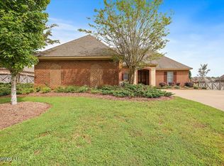111 Belle Oak Dr, Brandon, MS 39042
