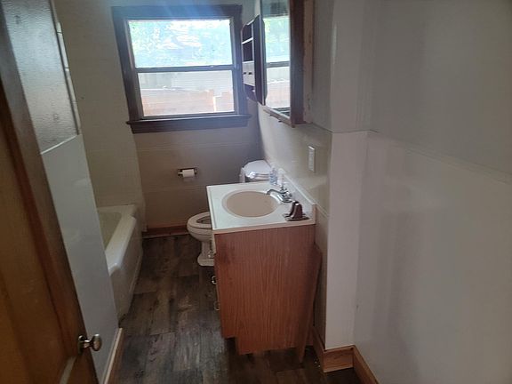 4th image of 612 Bellevue Dr