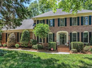 11001 Megwood Dr, Charlotte, NC 28277