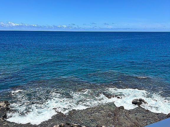 4th image of 75-6016 Alii Dr #332-331