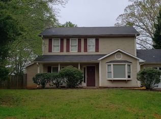 301 Latrobe Dr, Simpsonville, SC 29681