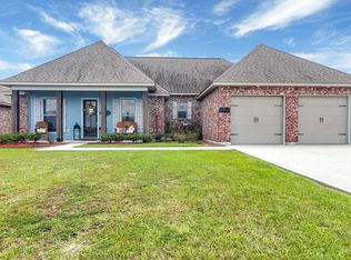 8123 Caden Ln, Iowa, LA 70647