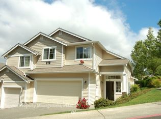 212 S 49th St #C, Renton, WA 98055