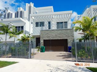 19025 Atlantic Blvd, Sunny Isles Beach, FL 33160