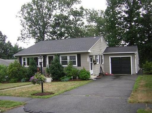 1st image of 38 Woodland Cir