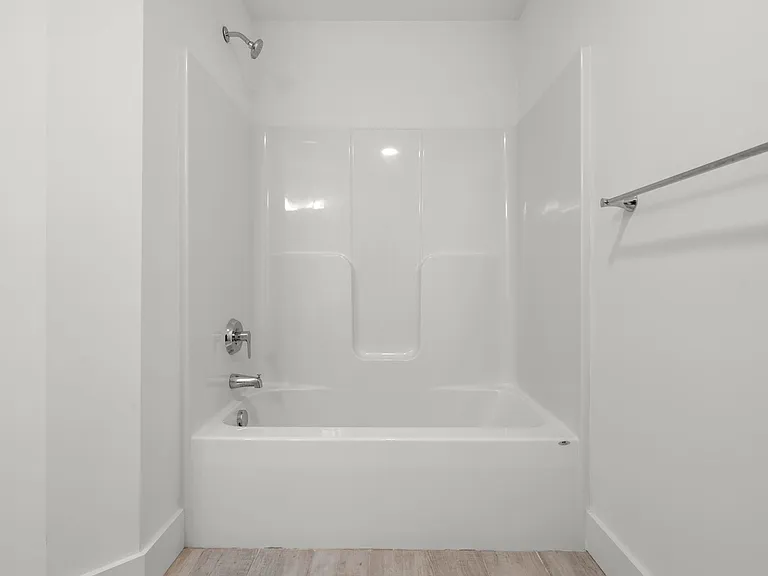 245 E Main St #2 — Photo 19