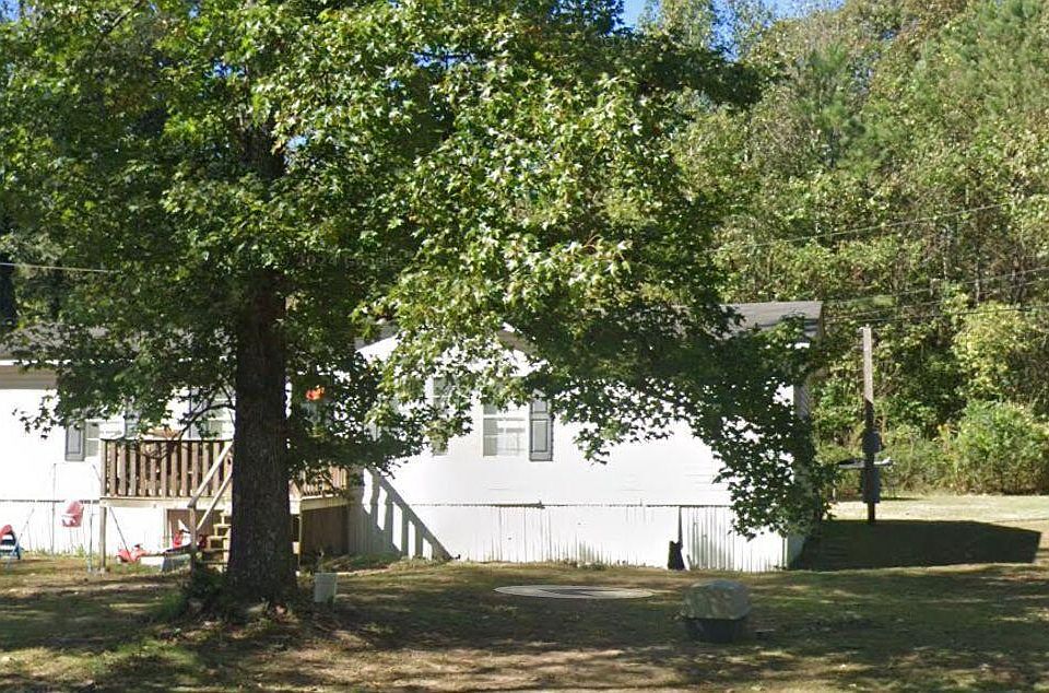 2nd image of 130 Gadsden Ave