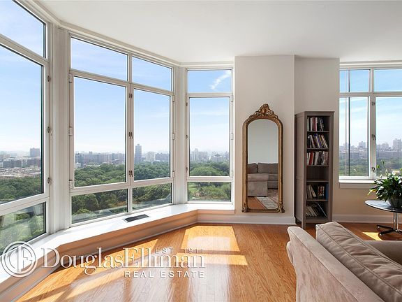 2nd image of 455 Central Park W APT 20A