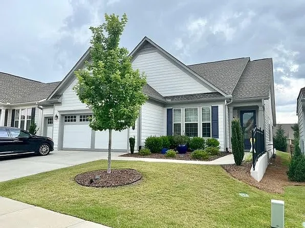 312 Chestnut Oak Dr, Peachtree City, GA 30269