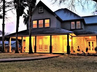 1282 Sommy Ln, Bellville, TX 77418