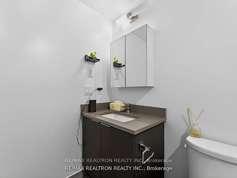 2033 Kennedy Rd #2008 — Photo 28