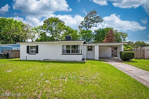 6216 Suwanee Rd Photo 1