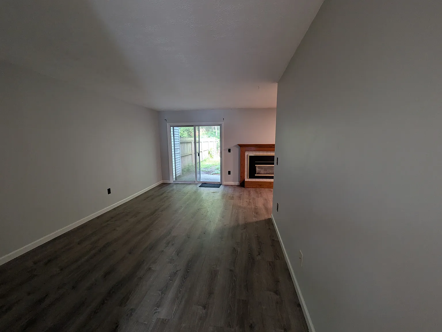 197 Tallow Wood Dr — Photo 3