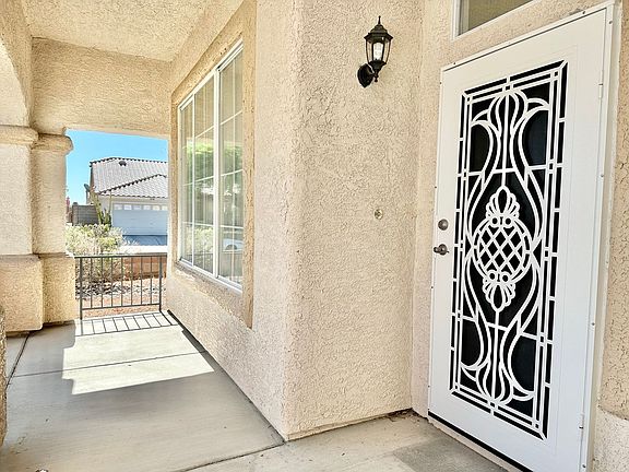 3rd image of 9103 Imperial Castle Ct