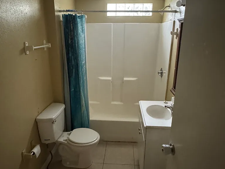 6914 N Central Ave #1 — Photo 7