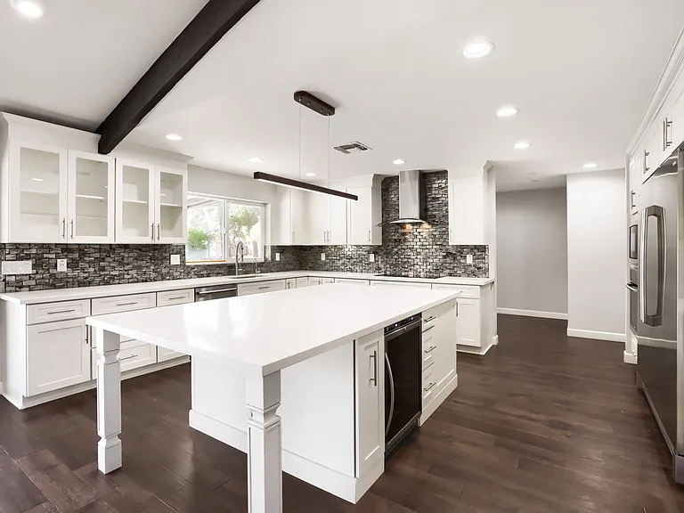 Kitchen Island