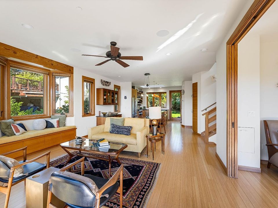 1st image of 899 Escondido Court