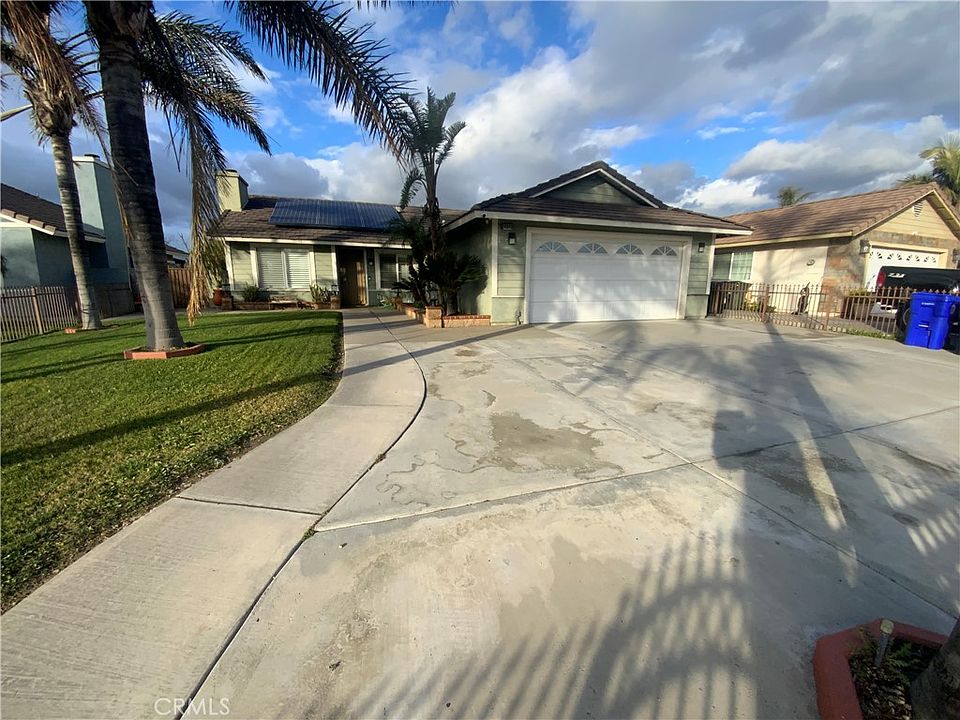 1st image of 14940 Manzanita Dr