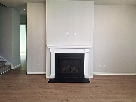 5th image of 1060 Oyster Drill Dr
