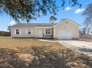 181 Kingsbridge Rd, Hubert, NC 28539