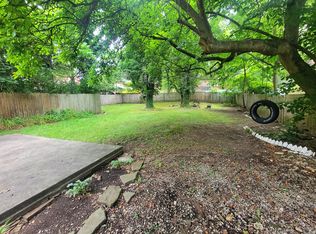 100 Lavern St, Pittsburgh, PA 15235