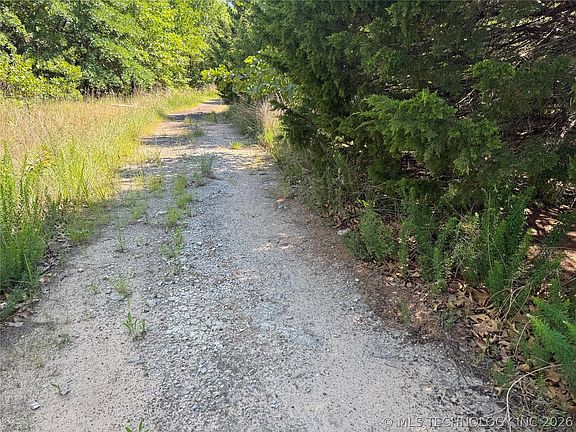 2nd image of 54 E 1167th Rd