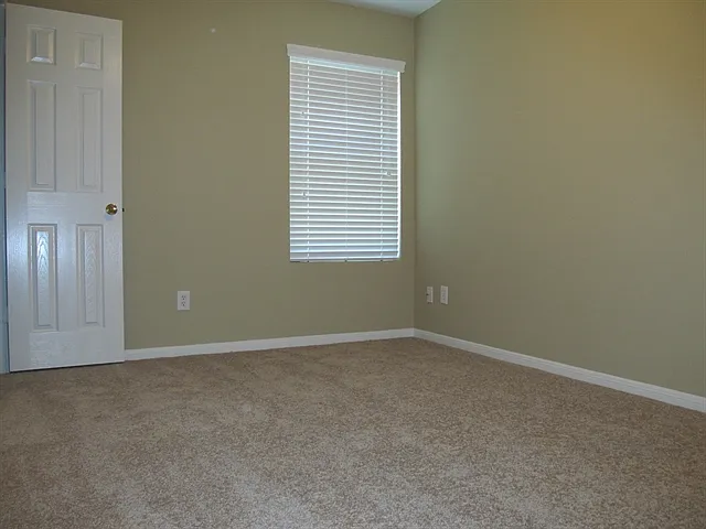 2423 Lofty Falls Ct — Photo 17
