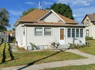 303 W 1st St, Maxwell, NE 69151