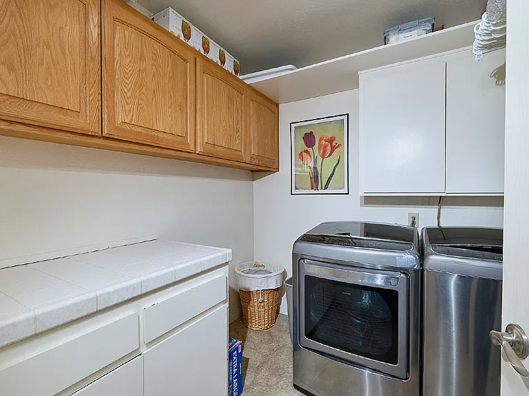 7118 El Fuerte St — Photo 39