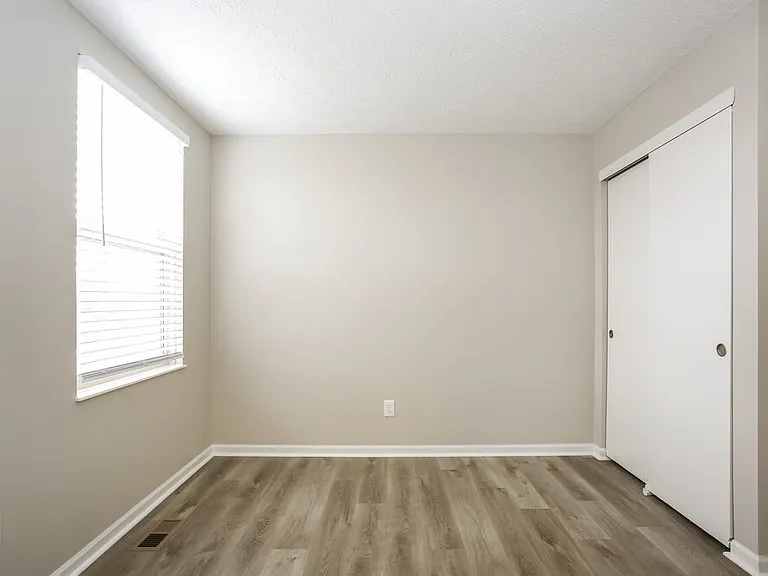 5774 Oyster Bay Way — Photo 13