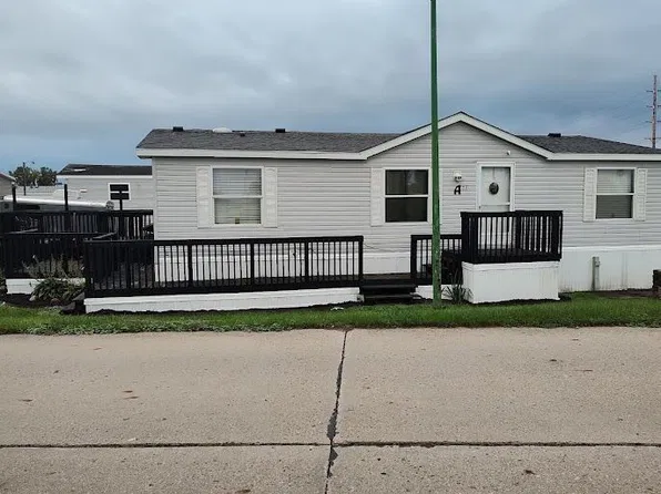 1006 S Dayton Pl Unit 75, Ames, IA 50010