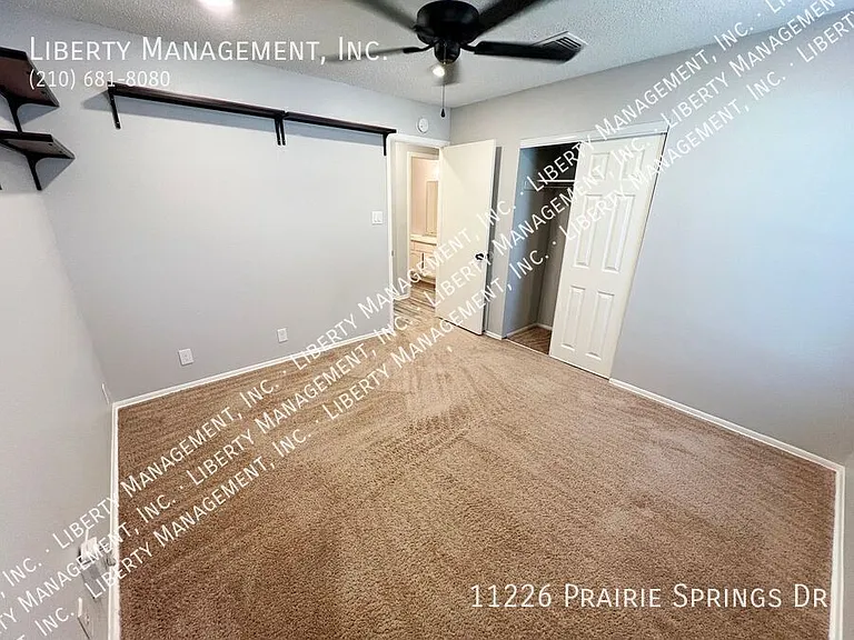 11226 Prairie Springs Dr — Photo 33