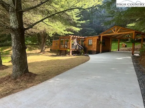 12897 Old Hwy 16 Highway, Grassy Creek, NC 28631