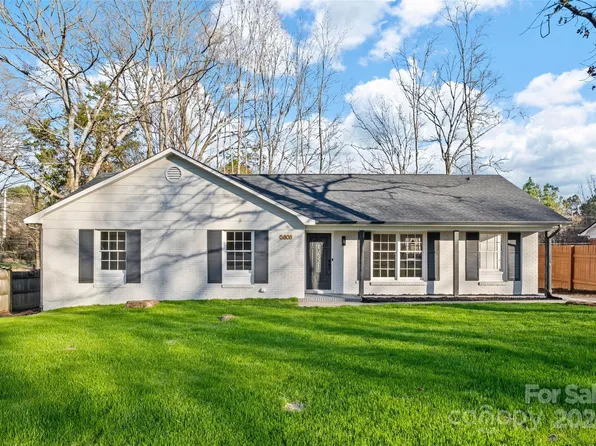 5808 Woody Grove Rd, Indian Trail, NC 28079