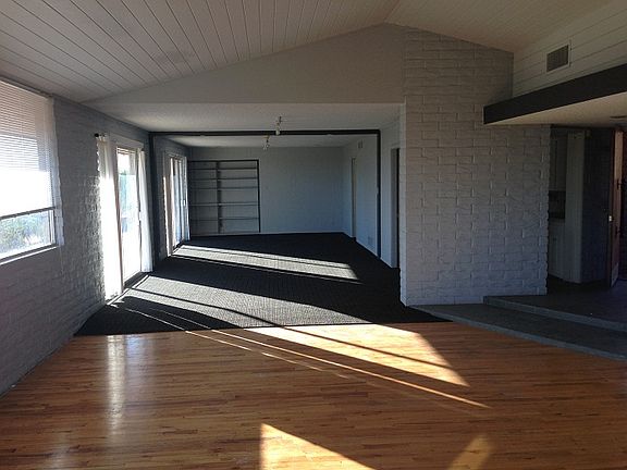 4th image of 7029 N 57th Pl