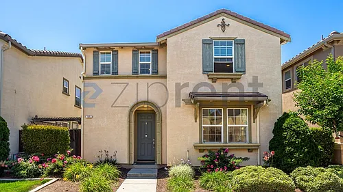 105 Lusitano Way Photo 1