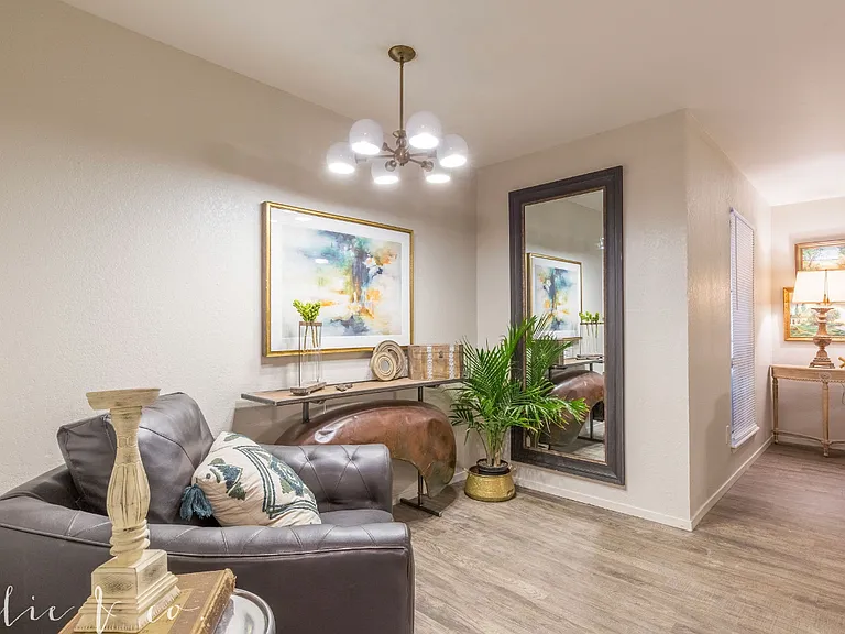3110 Amarillo St — Photo 24