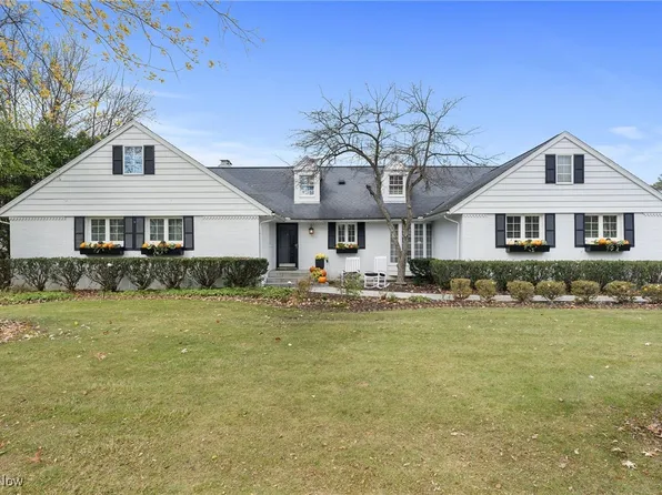 100 N Hayden Pkwy, Hudson, OH 44236