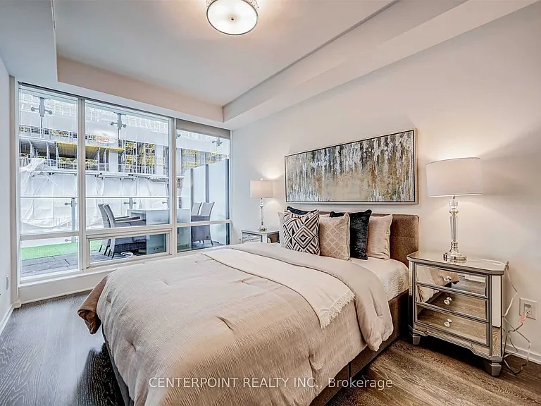 1 Bloor St E #515 — Photo 10