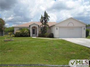 6133 NW Gaylord Ter, Port Saint Lucie, FL 34986