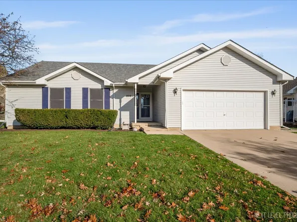 809 Weston Ct, Elburn, IL 60119