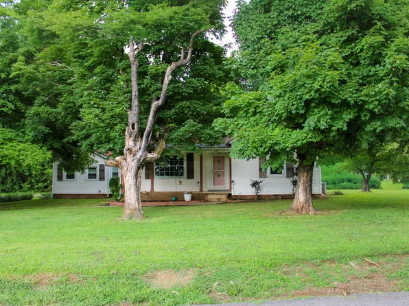 201 Emmett Ave NW, Cleveland, TN 37311